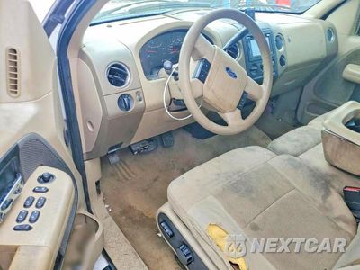 Zdjęcie 8 z 12 samochodu: 2004 FORD F150 VIN:1FTPX12504NA54805 - miniatura