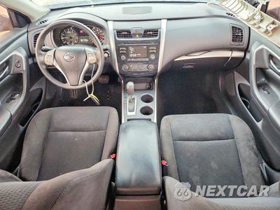 Zdjęcie 8 z 13 samochodu: 2015 NISSAN ALTIMA 2.5 S VIN:1N4AL3AP9FN860957 - miniatura