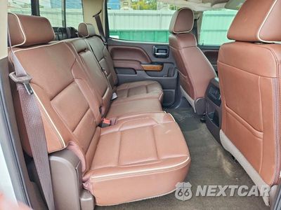 Zdjęcie 19 z 24 samochodu: 2016 CHEVROLET SILVERADO K1500 HIGH COUNTRY VIN:3GCUKTEC1GG269307 - miniatura