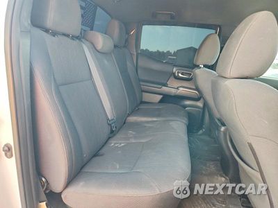 Zdjęcie 10 z 12 samochodu: 2018 TOYOTA TACOMA TRD SPORT VIN:3TMCZ5AN3JM157840 - miniatura