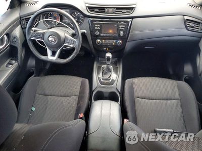 Zdjęcie 8 z 13 samochodu: 2017 NISSAN ROGUE S VIN:5N1AT2MV6HC821655 - miniatura