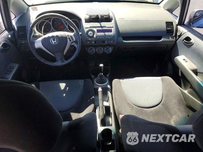 Zdjęcie 8 z 12 samochodu: 2008 HONDA FIT SPORT VIN:JHMGD37648S043155 - miniatura