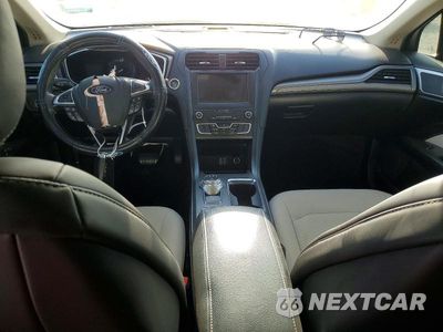 Zdjęcie 8 z 12 samochodu: 2019 FORD FUSION SE VIN:3FA6P0HD8KR283009 - miniatura