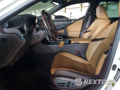 Zdjęcie 7 z 13 samochodu: 2020 LEXUS ES 300H VIN:58AD21B13LU011776 - miniatura