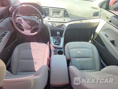 Zdjęcie 8 z 12 samochodu: 2017 HYUNDAI ELANTRA SE VIN:5NPD74LF9HH190707 - miniatura