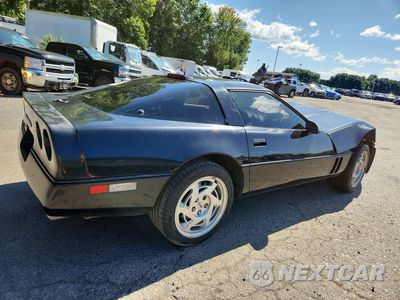 Trzecie zdjęcie samochodu z tyłu: 1990 CHEVROLET CORVETTE VIN:1G1YY2385L5100345 - miniatura