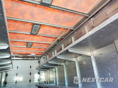 Zdjęcie 10 z 13 samochodu: 2020 FREIGHTLINER CHASSIS M LINE WALK-IN VAN VIN:4UZAC2EA9LCMK0167 - miniatura