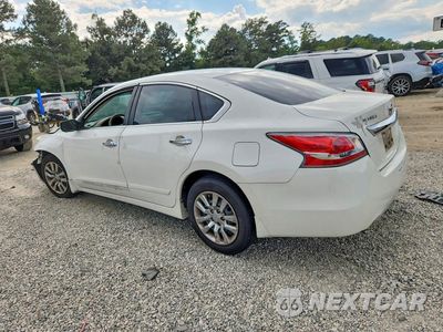 Drugie zdjęcie samochodu z przodu: 2015 NISSAN ALTIMA 2.5 S VIN:1N4AL3AP0FC569839 - miniatura