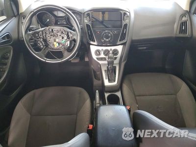 Zdjęcie 8 z 12 samochodu: 2012 FORD FOCUS SE VIN:1FAHP3F28CL365544 - miniatura