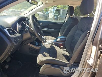 Zdjęcie 7 z 13 samochodu: 2018 DODGE JOURNEY SE VIN:3C4PDCAB8JT530502 - miniatura