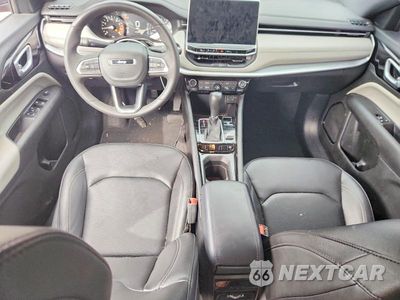 Zdjęcie 8 z 13 samochodu: 2025 JEEP COMPASS LIMITED VIN:3C4NJDCN7ST525242 - miniatura