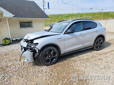 2024 ALFA ROMEO STELVIO TI ZASPAKBN6R7D76939 - główne zdjęcie licytacji z USA - miniatura