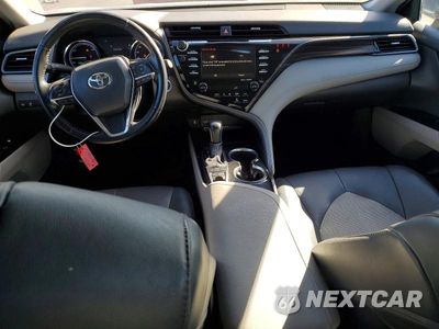 Zdjęcie 8 z 12 samochodu: 2020 TOYOTA CAMRY XLE VIN:4T1F31AKXLU011524 - miniatura