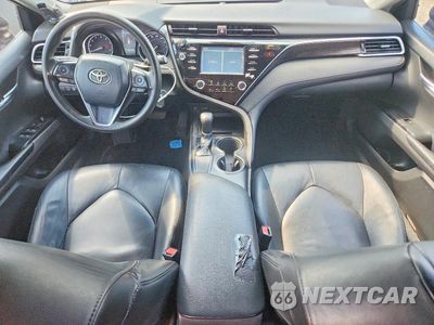 Zdjęcie 8 z 12 samochodu: 2018 TOYOTA CAMRY LE VIN:4T1B11HKXJU606199 - miniatura