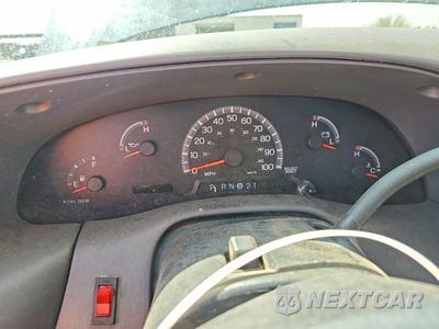 Zdjęcie 9 z 12 samochodu: 2000 FORD F150 VIN:1FTRF18W8YNC27455 - miniatura