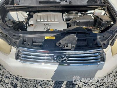 Zdjęcie 12 z 13 samochodu: 2008 TOYOTA HIGHLANDER LIMITED VIN:JTEDS42A282051925 - miniatura