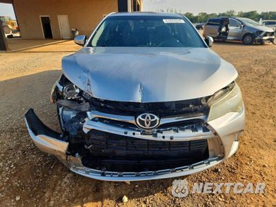 Piąte zdjęcie samochodu w środku: 2016 TOYOTA CAMRY SE VIN:4T1BF1FK1GU182117 - miniatura