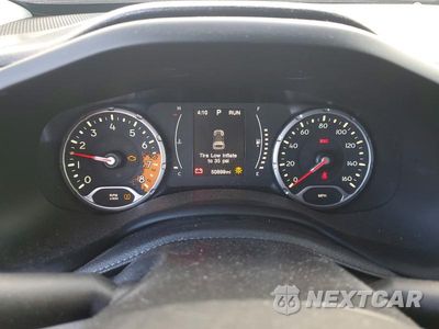 Zdjęcie 9 z 13 samochodu: 2017 JEEP RENEGADE LATITUDE VIN:ZACCJBBBXHPE64150 - miniatura
