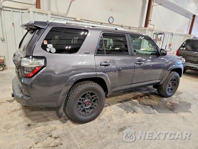 Trzecie zdjęcie samochodu z tyłu: 2015 TOYOTA 4RUNNER SR5 VIN:JTEBU5JR5F5207398 - miniatura