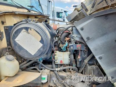 Zdjęcie 7 z 10 samochodu: 1992 INTERNATIONAL 4900 DIGGER DERRICK TRUCK VIN:1HTSDPPN2NH444452 - miniatura