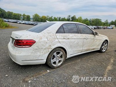 Trzecie zdjęcie samochodu z tyłu: 2014 MERCEDES-BENZ E 350 4MATIC VIN:WDDHF8JB2EA975896 - miniatura