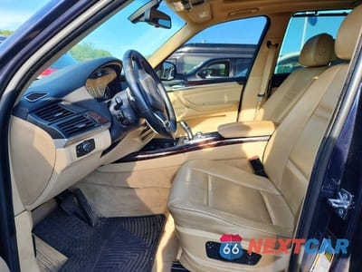 Zdjęcie 7 z 13 samochodu: 2008 BMW X5 3.0I VIN:5UXFE43578L036688 - miniatura