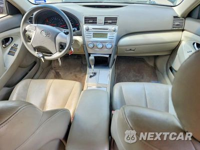 Zdjęcie 8 z 12 samochodu: 2010 TOYOTA CAMRY LE VIN:4T4BF3EK4AR070440 - miniatura