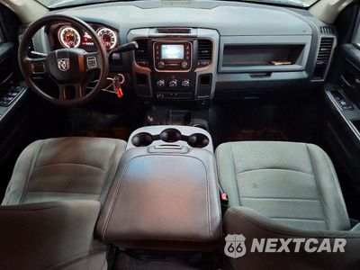 Zdjęcie 8 z 12 samochodu: 2015 RAM 2500 ST VIN:3C6TR5CT7FG529821 - miniatura