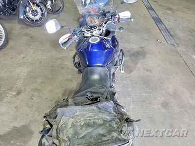 Zdjęcie 6 z 9 samochodu: 2005 SUZUKI DL1000 VIN:JS1VT53AX52101146 - miniatura