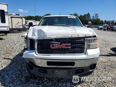 Piąte zdjęcie samochodu w środku: 2011 GMC SIERRA C2500 HEAVY DUTY VIN:1GD01ZCG7BF247991 - miniatura