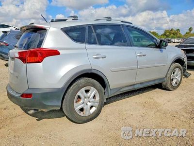 Trzecie zdjęcie samochodu z tyłu: 2013 TOYOTA RAV4 LE VIN:JTMZFREV6DD008083 - miniatura