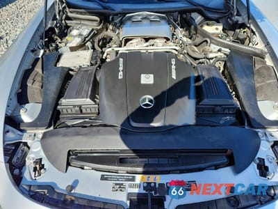 Zdjęcie 11 z 12 samochodu: 2019 MERCEDES-BENZ AMG GT VIN:WDDYK7HAXKA023050 - miniatura