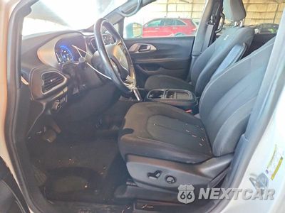 Zdjęcie 7 z 13 samochodu: 2021 CHRYSLER PACIFICA TOURING VIN:2C4RC1FG0MR572299 - miniatura