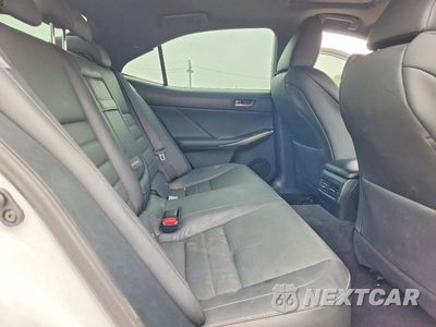 Zdjęcie 10 z 12 samochodu: 2019 LEXUS IS 300 VIN:JTHBA1D22K5100256 - miniatura