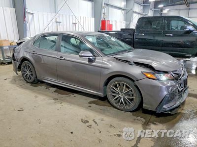 Czwarte zdjęcie samochodu z boku: 2023 TOYOTA CAMRY SE VIN:4T1G11AKXPU791959 - miniatura