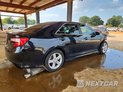 Trzecie zdjęcie samochodu z tyłu: 2014 TOYOTA CAMRY SE VIN:4T1BF1FK4EU391008 - miniatura