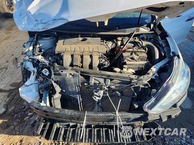Zdjęcie 11 z 13 samochodu: 2018 NISSAN SENTRA SV VIN:3N1AB7APXJL623426 - miniatura
