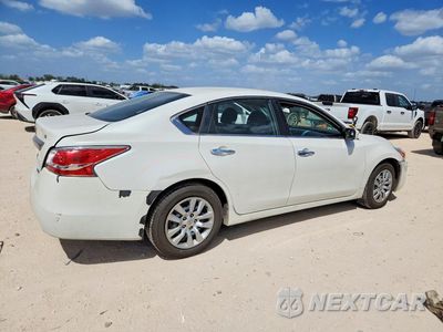 Trzecie zdjęcie samochodu z tyłu: 2014 NISSAN ALTIMA 2.5 S VIN:1N4AL3AP6EC419703 - miniatura