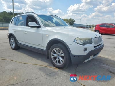 Czwarte zdjęcie samochodu z boku: 2010 BMW X3 XDRIVE30I VIN:WBXPC9C44AWJ37730 - miniatura