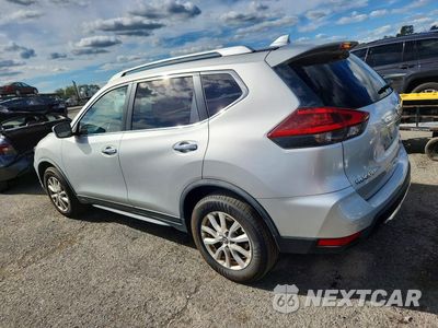Drugie zdjęcie samochodu z przodu: 2020 NISSAN ROGUE SV VIN:JN8AT2MV7LW103340 - miniatura