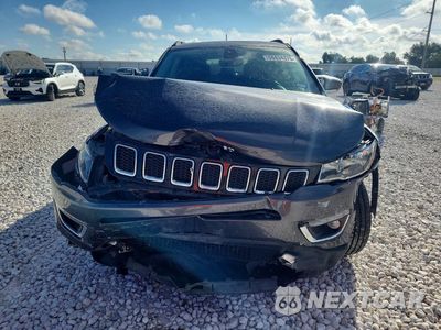 Piąte zdjęcie samochodu w środku: 2018 JEEP COMPASS LIMITED VIN:3C4NJDCB0JT116858 - miniatura