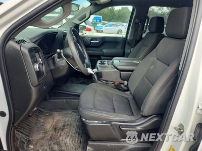 Zdjęcie 7 z 13 samochodu: 2022 GMC SIERRA C1500 VIN:1GTRHAEK9NZ574115 - miniatura