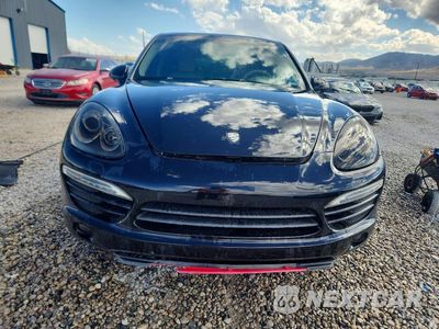 Piąte zdjęcie samochodu w środku: 2012 PORSCHE CAYENNE VIN:WP1AA2A25CLA02616 - miniatura