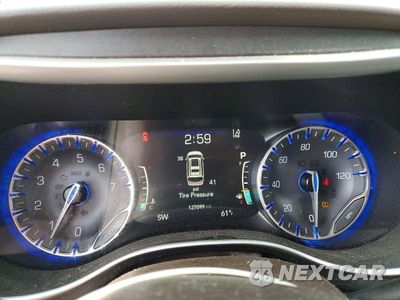 Zdjęcie 9 z 14 samochodu: 2021 CHRYSLER PACIFICA TOURING L VIN:2C4RC1BG6MR590876 - miniatura
