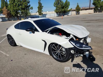 Czwarte zdjęcie samochodu z boku: 2023 TOYOTA GR86 BASE VIN:JF1ZNBC11P8763977 - miniatura