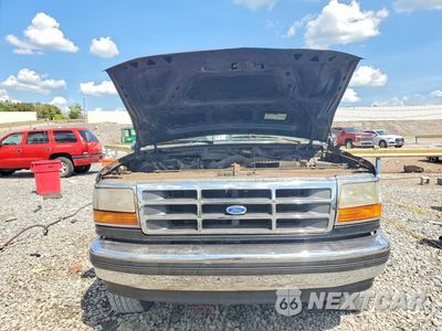 Piąte zdjęcie samochodu w środku: 1995 FORD F150 VIN:1FTEX14N7SKB50921 - miniatura