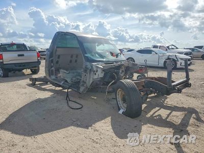 Czwarte zdjęcie samochodu z boku: 1996 DODGE RAM 2500 VIN:1B7KC26C6TS501271 - miniatura