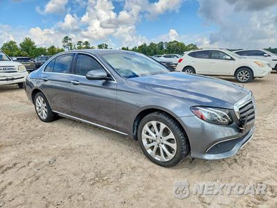 Czwarte zdjęcie samochodu z boku: 2017 MERCEDES-BENZ E 300 VIN:WDDZF4JB6HA175992 - miniatura