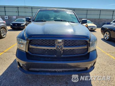Piąte zdjęcie samochodu w środku: 2016 RAM 1500 ST VIN:1C6RR6KG6GS355576 - miniatura
