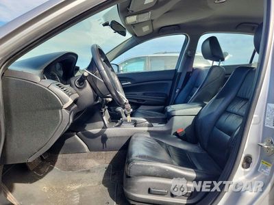 Zdjęcie 7 z 12 samochodu: 2012 HONDA ACCORD SE VIN:1HGCP2F67CA016437 - miniatura